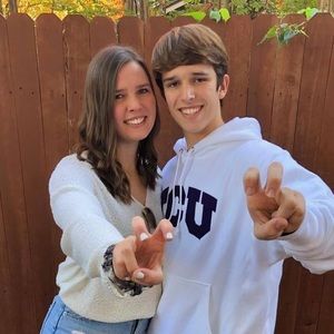 Meet your Posher, Dawn